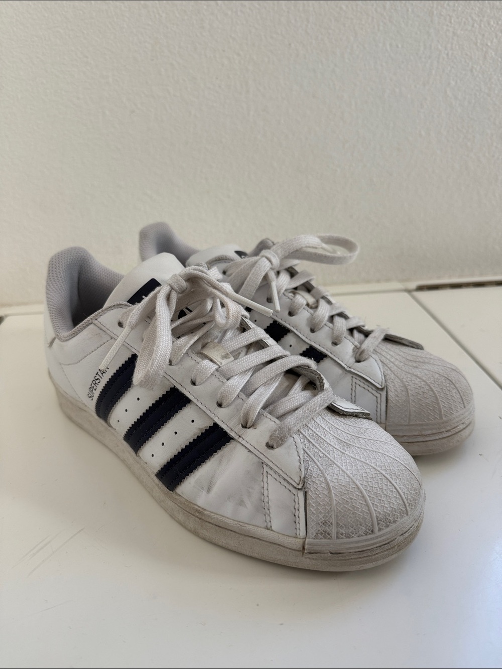 men’s adidas superstar II white and navy size 8